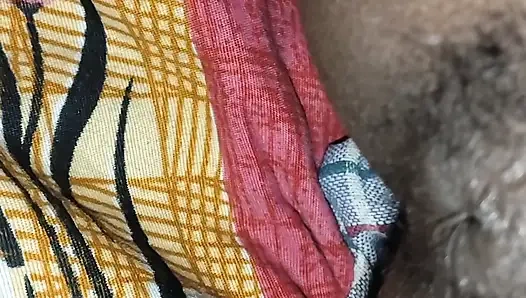 Desi Bhabhi's ass hit