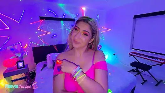 Bass Drop Cumshot Lands Inside Dahlia Noire From Brian Omally's Cock!