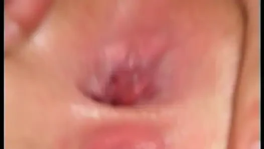 Dicker arsch, deutsche MILF genießt heißen anal-dreier