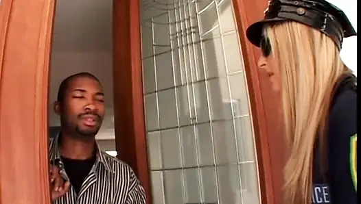 Cinta liar antar ras vol.1