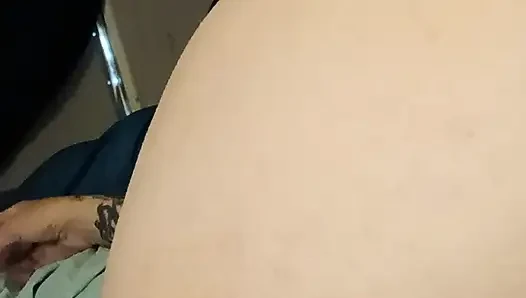 Mesin memek gemuk basah seru