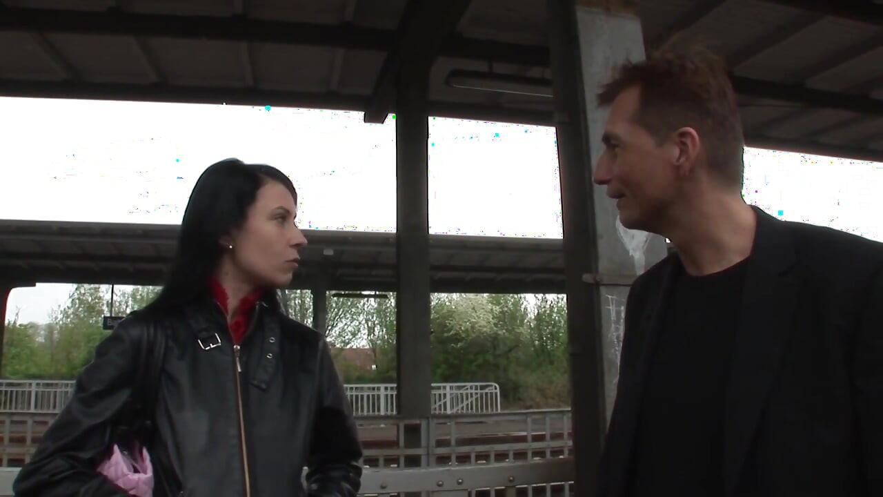 Delightful brunette gets load in her mouth