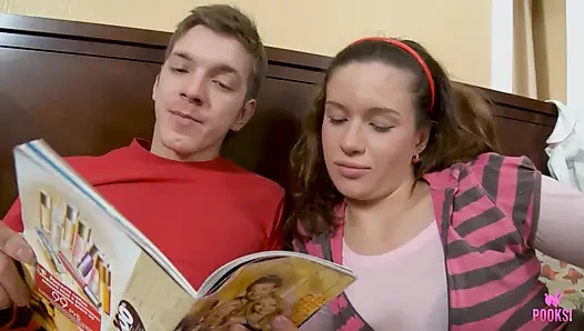 Tatlı balon götlü tatlı kız anguelik t o sert yarağı sağıyor!