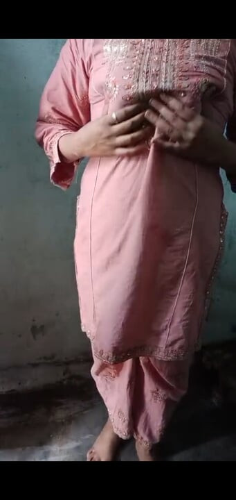 Awek desi kolej India dikongkek jiran