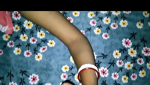 Istri sange desi ngentot suaminya