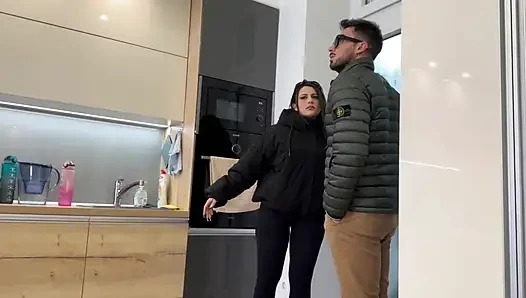 Analfick mit immobilienmakler