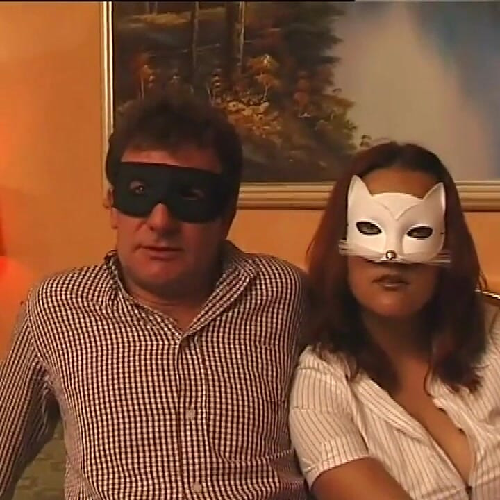 Masked Amateur Slut Takes a Nice Solid Cock