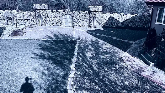 göğüse sopa sokma çarmıha germe