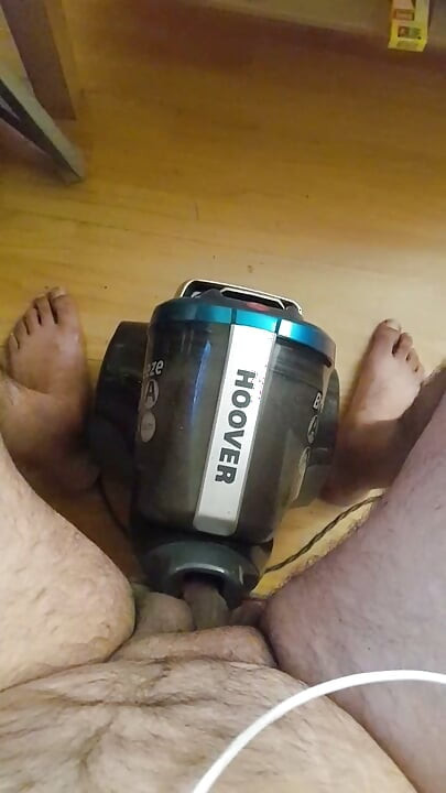 Amazing Hoover Masturbation