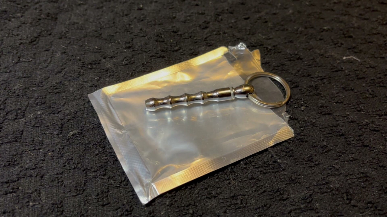 Plug, I would like to ask experienced ladies to plug me in this device for fun