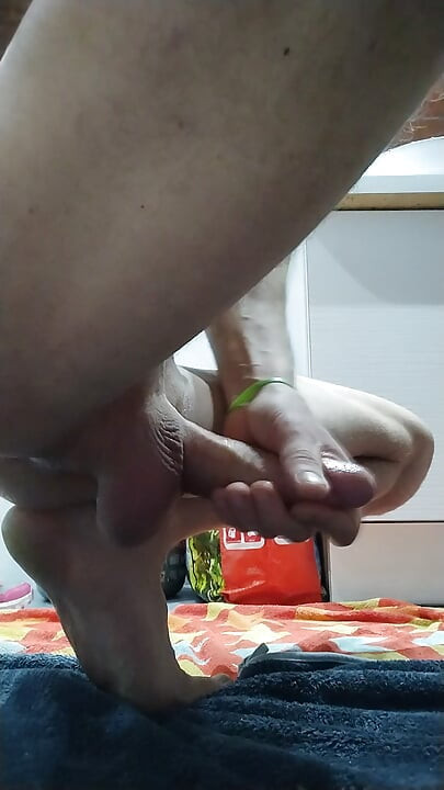 Analni seks s intenzivnom plesir seks igračkom