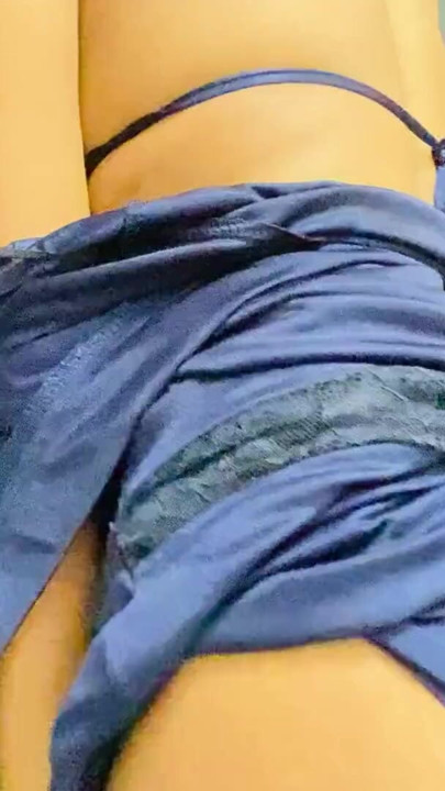 Desi Indian sexy body showing | Clip 1