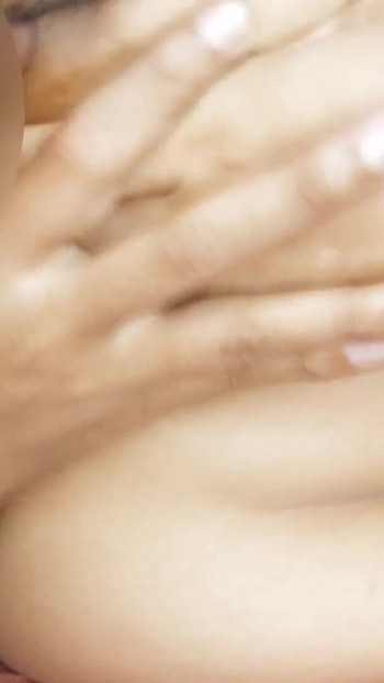 令人瞠目结舌的时刻来自“我今天给我的朋友喂了大量母乳。