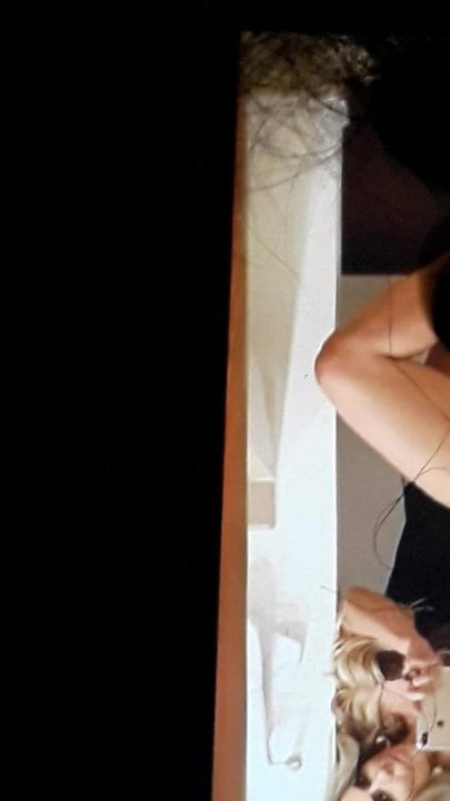 Cum tribute Vanessa la vecina 2