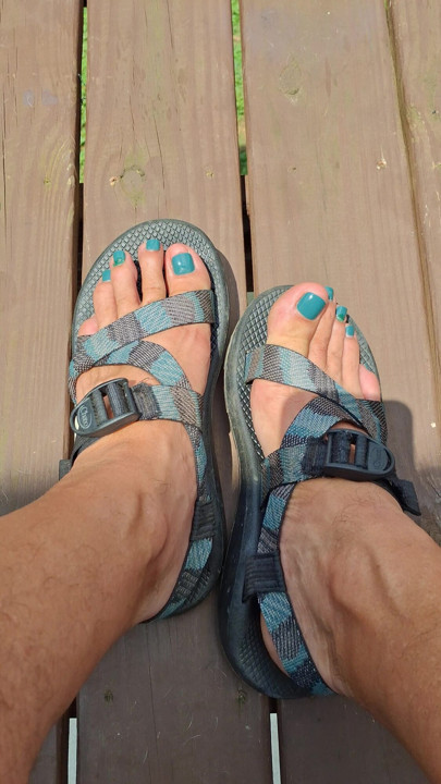 Take off my sandals and let me put my toes in your mouth