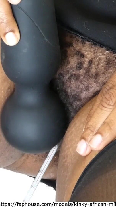 Orgasme dengan gaun hitam yang tak terhitung jumlahnya, bagian 2 | Klip 1