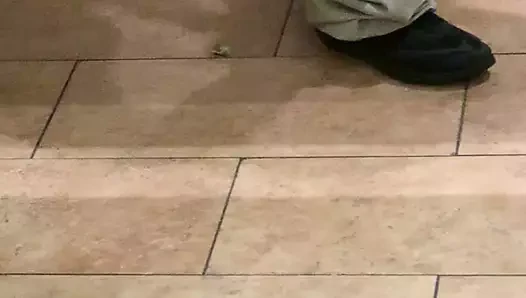 Walmart çalışanı molada