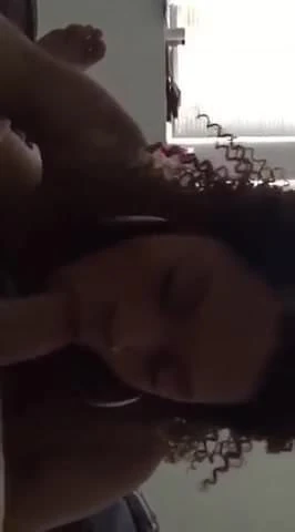 Ebony tranny sucking white dick