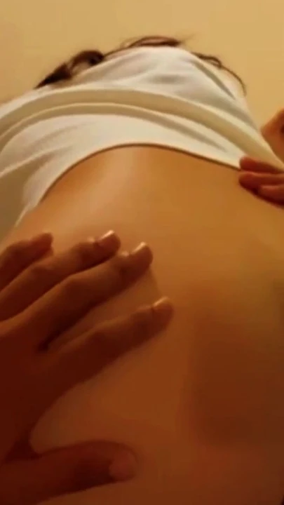 רגע בלתי נשכח מתוך "חמר החברה שלי cumshot היא גומרת הזין שלי בפה שלה עושה הרגשה טובה"