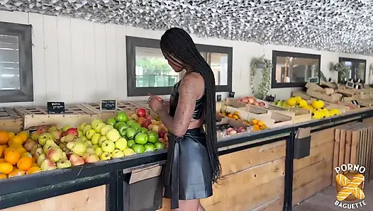 Возбужденную, красивую чернокожую отшпилили очень жестко