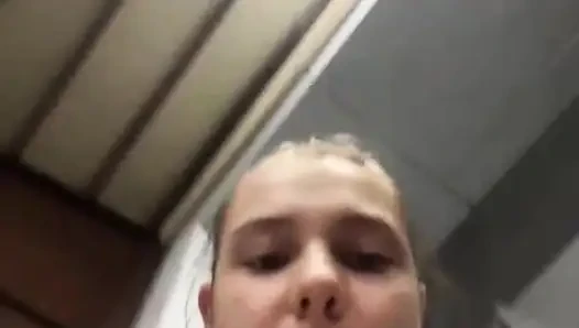 Public fucking in the gym jucielussie