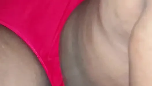 Biwi ne raat ko Beer pikar nashe me Beer ki Bottle ko Chut me Daal Diya