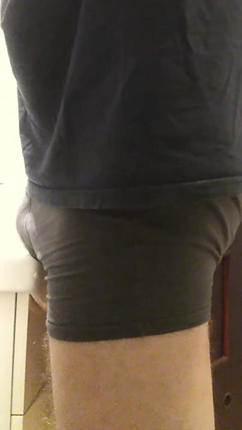 Bathroom pleasure - no nudity
