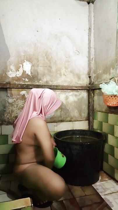 Before taking a bath, first baby