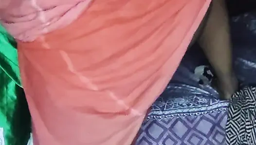 Hausfrau ehemann sexy desi-mädchen