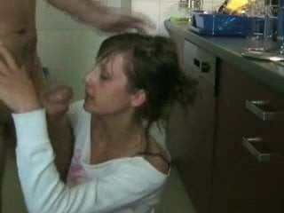 Abwasch und Blowjob