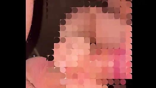 Istri & suami lagi asik mesra-mesraan. Dildo hitam, fisting, creampie, mani mu cumming