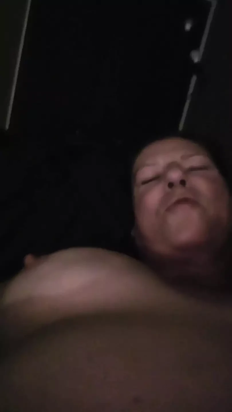 MILF Clit Rubbing Orgasm