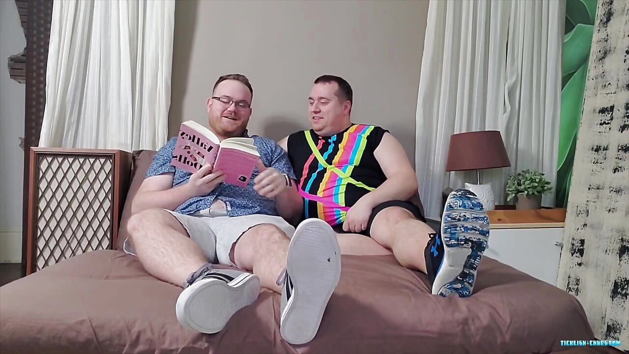 Ryan Relaxes with Foot Worship