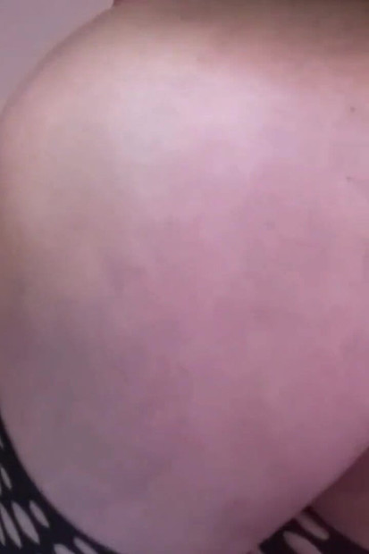 Analna vrištanje i stenjanje kurve