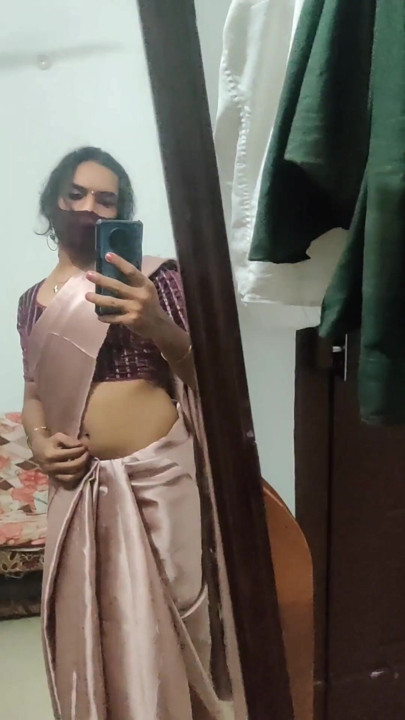 Beautiful Ladyboy Roshni Amateur Homemade Fun and Cumshot | Clip 1