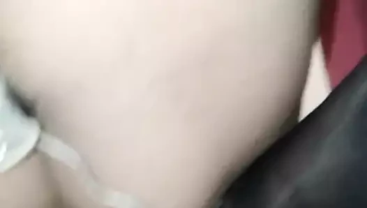 Vibrador en mi estrecho culito