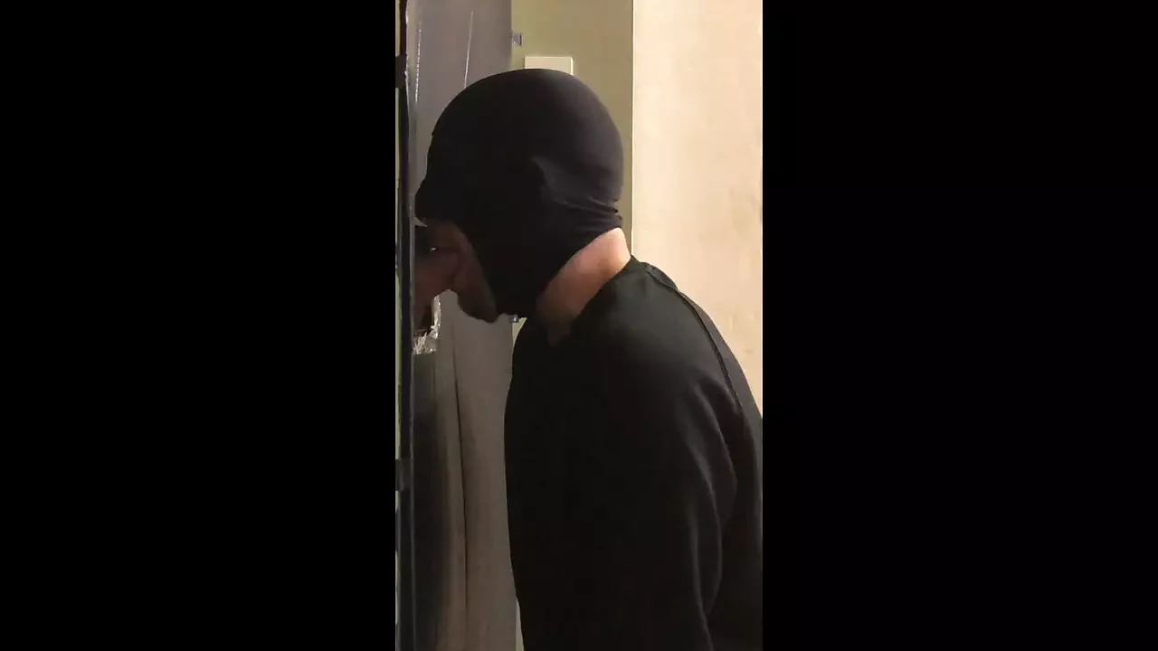 Sucking Xxl Dick at Glory Hole