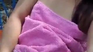 Tsanisha roze handdoek