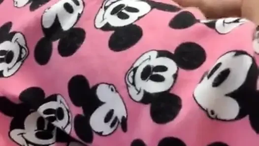 Francesca palma nyepong kontol teman sekamarku