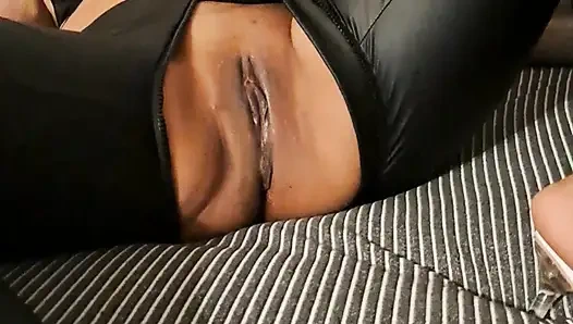 How do you like my pussy?