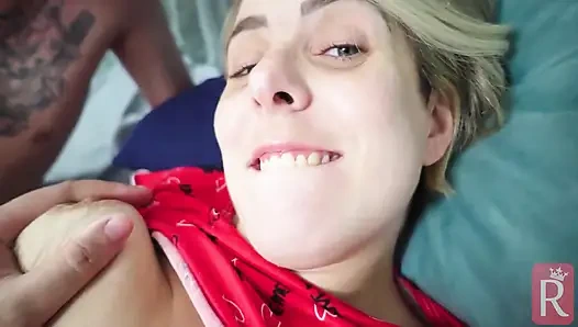 Kocam beni mutlu etmek için bir arkadaşını aldı