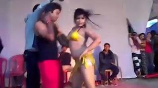 Asiatische Tänzerin