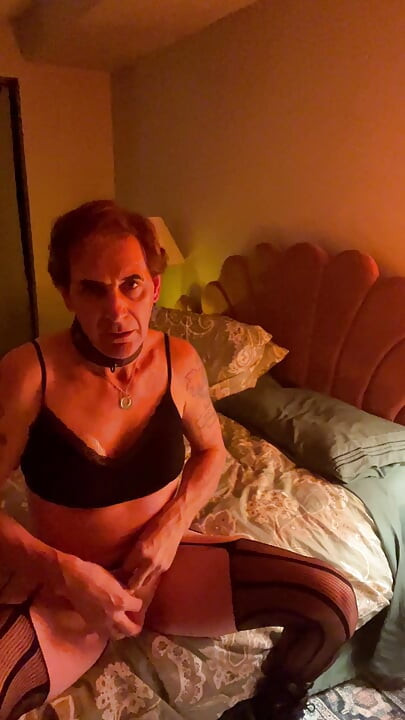 Jugando masturbándose