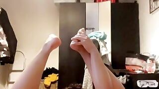 Afghan Twink uses dildo for the first time