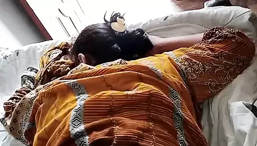 New Desi Hot beautiful bhabhi cheating on husband, Indian bhabhi hard xxx sex with devar - clear hindi audio