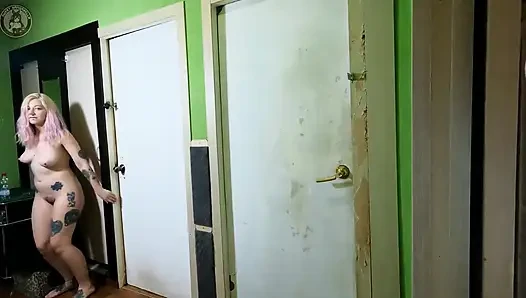 Komik halka açık çıplaklık ve çaresiz saklambaç komedisi! Otel odasına kilitli kapı Mr Bean Style otel kaosu