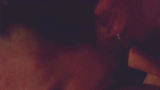 Nervous cocksucker serves a real man