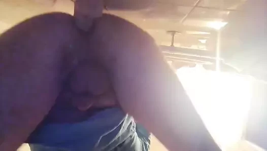 Adam becerdin yapay penis kendini