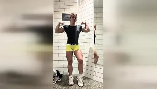 TikTok Stieftochter anal Überrascht: Papis schwanz in ihrem arsch