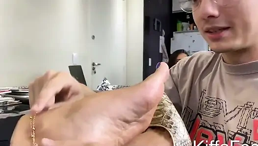 Goddess kiffa adalah mahasiswi nakal yang super hot